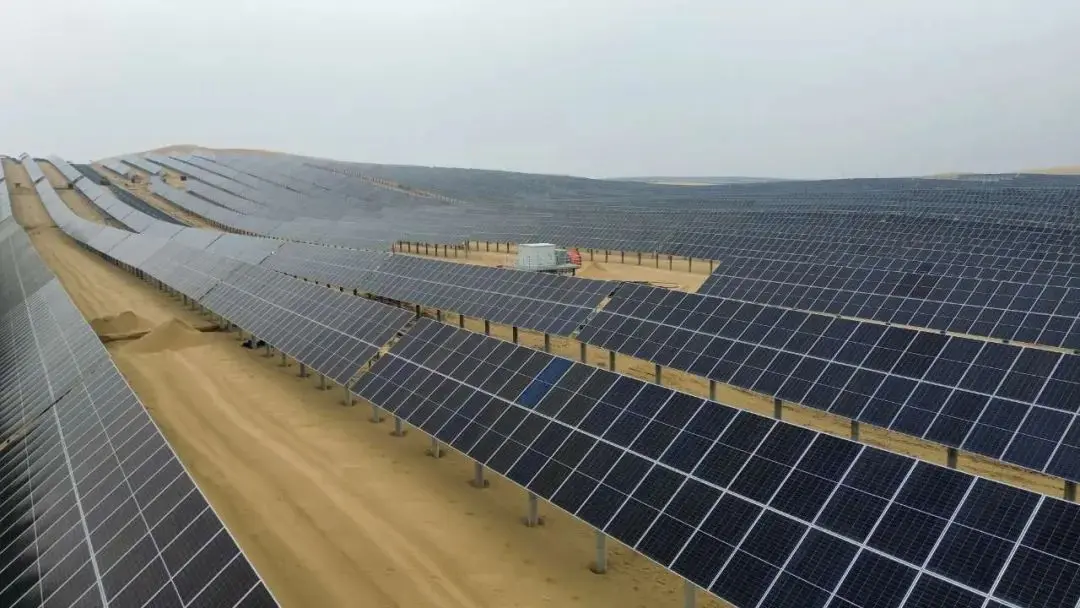 ESET Solar System Applying in Desert (3)